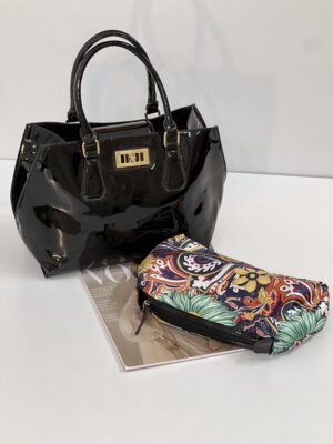 وارداتی(۱۰۰۴)