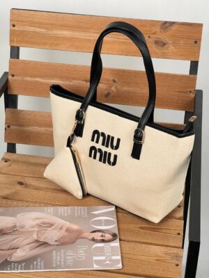 miu miu(950)