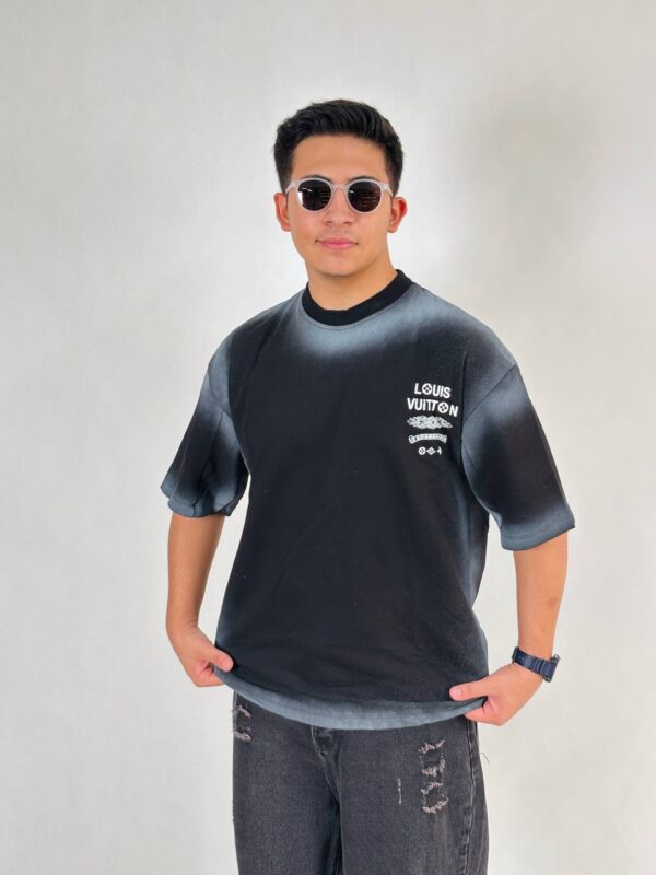 تیشرت لویی ویتون(۱۰۱۰۱۰)