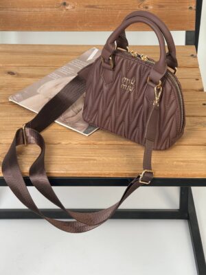 میو میو کوچک (۴۸۲)