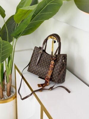 کیف زنانه لویی ویتون 808