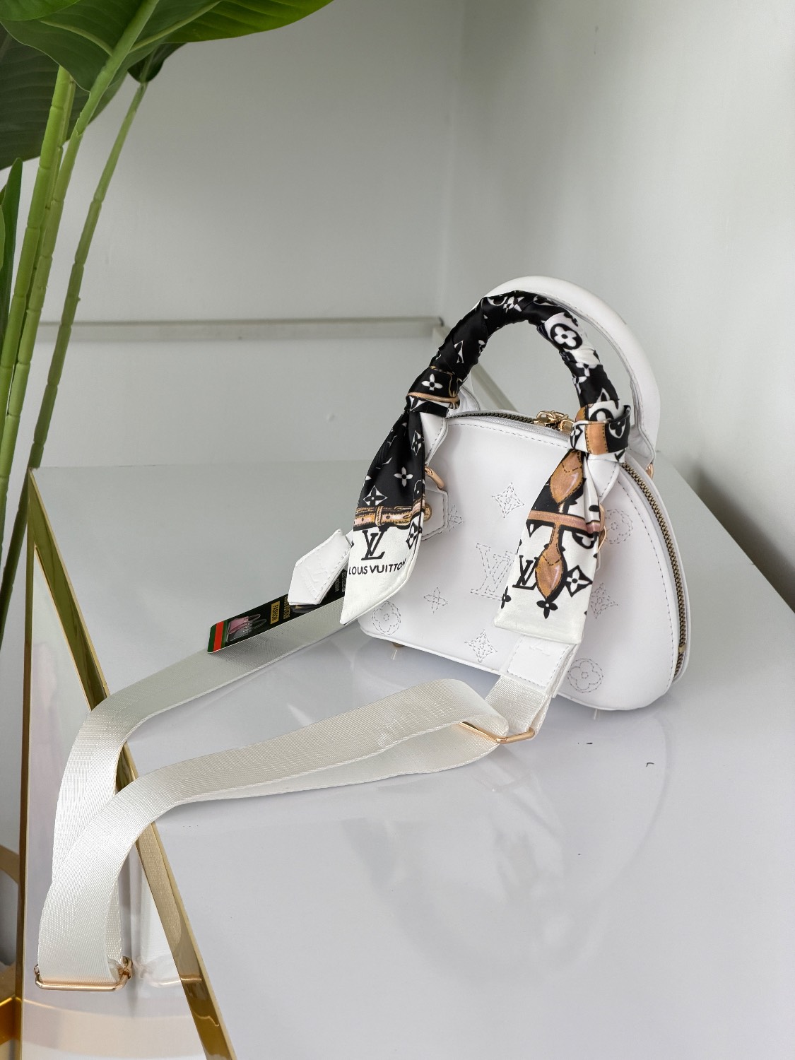 کیف لویی ویتون814